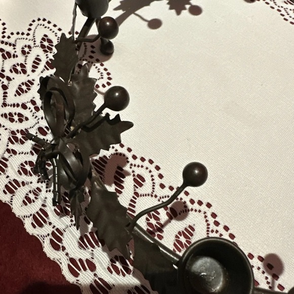 Vtg, Round Metal Advent Wreath. 4 Candlestick Holder, Bows,Holly,  Made In India - Picture 2 of 12